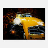 Retroposter på en gul citroen club