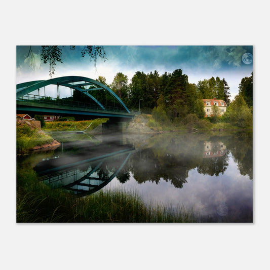 Bro över Ljusnan i Järvsö en tidig morgon