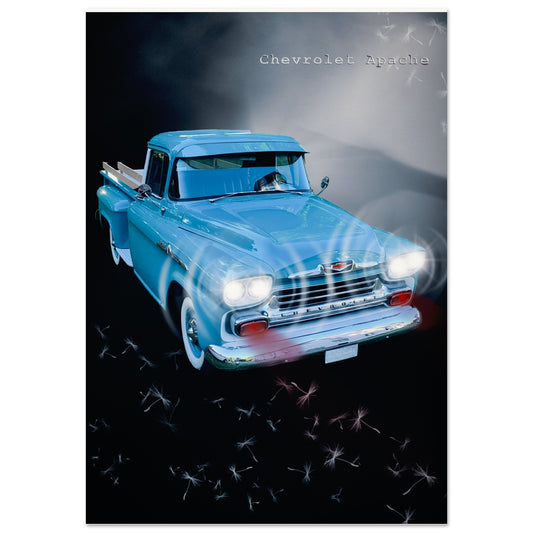 En konstnärlig retroposter föreställande en turkos Chevrolet Apache pickup truck med lysande strålkastare, omgiven av svävande maskrosfrön på en mörk bakgrund.
